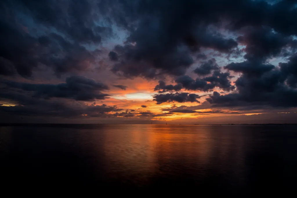 Catatumbói villámlás, Maracaibo-tó 