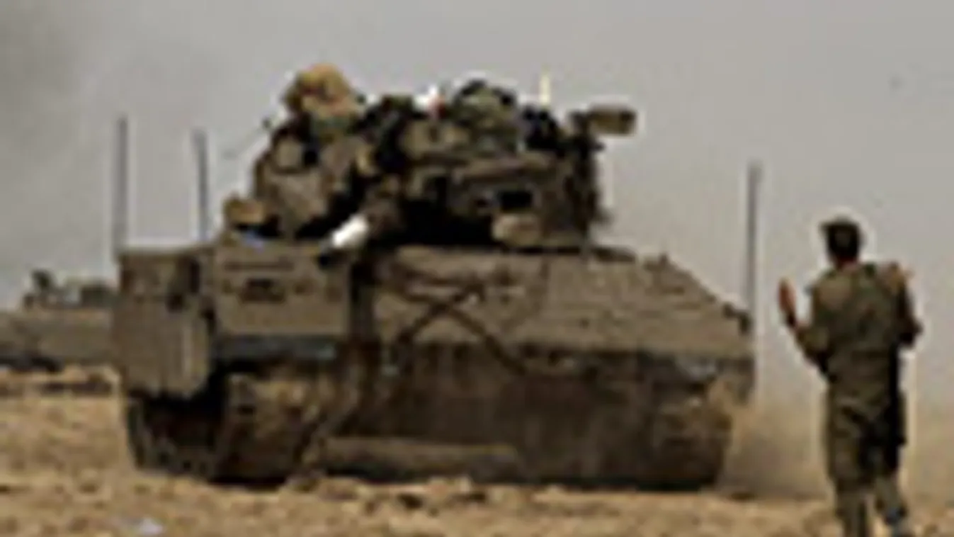 Így vonulnak a tankok Gáza felé, izrael