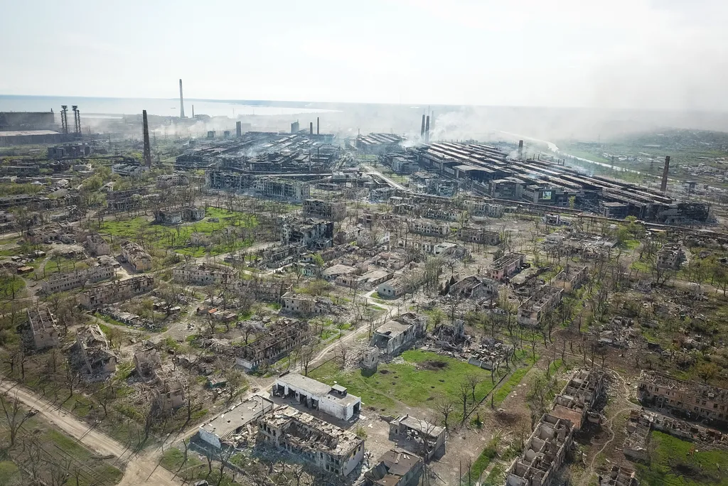 Ukrán válság 2022, orosz, ukrán, háború, Ukrajna, épület, rom, Azovstal, Mariupol 