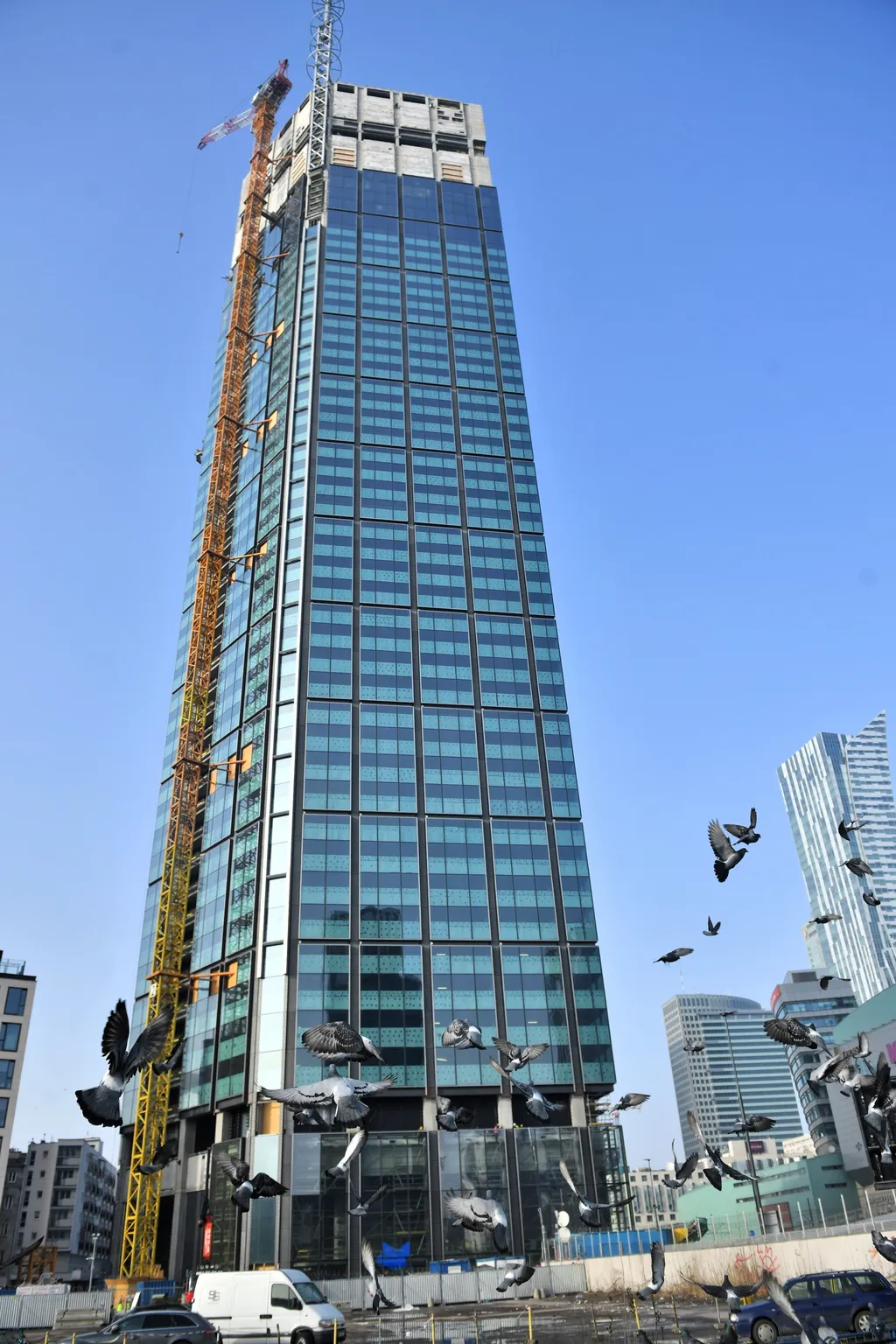 Az eu legmagasabb épülete Varsóban lesz. igy megelőzi a frankfurti Commerzbank tornyot.  ÉPÜLET épületfotó FOTÓ FOTÓTÉMA toronyház városkép 