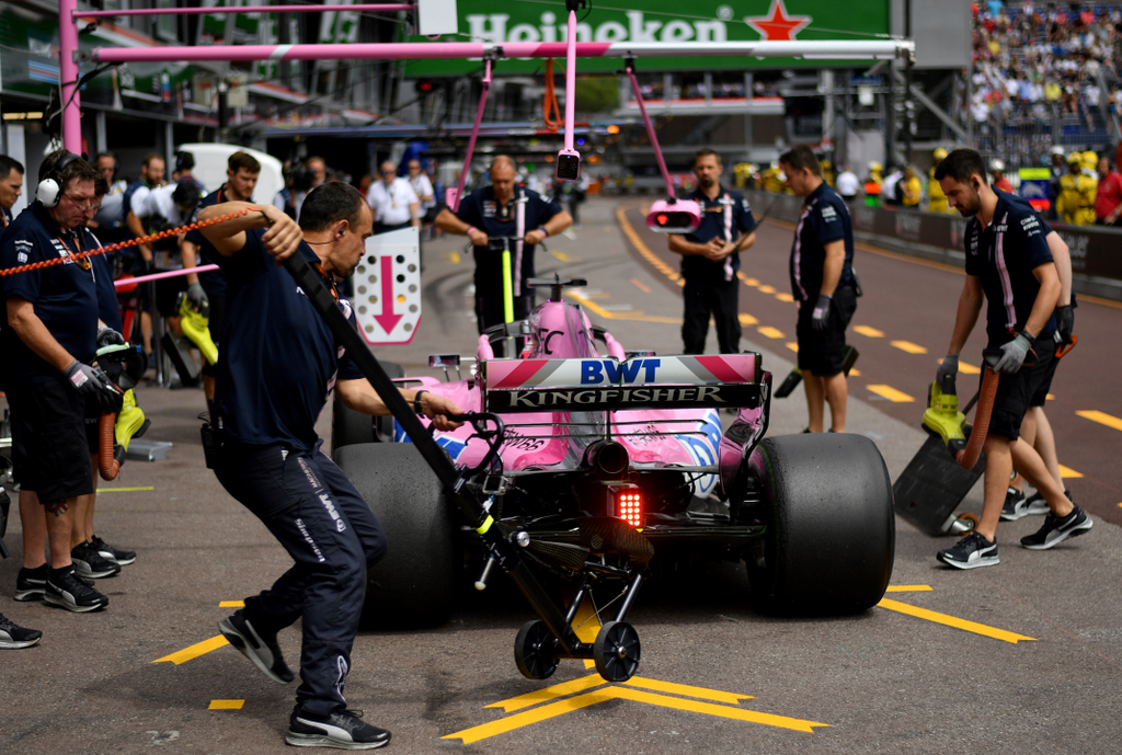 A Forma-1-es Monacói Nagydíj csütörtöki napja, Sergio Pérez, Force India, boxkiállás 