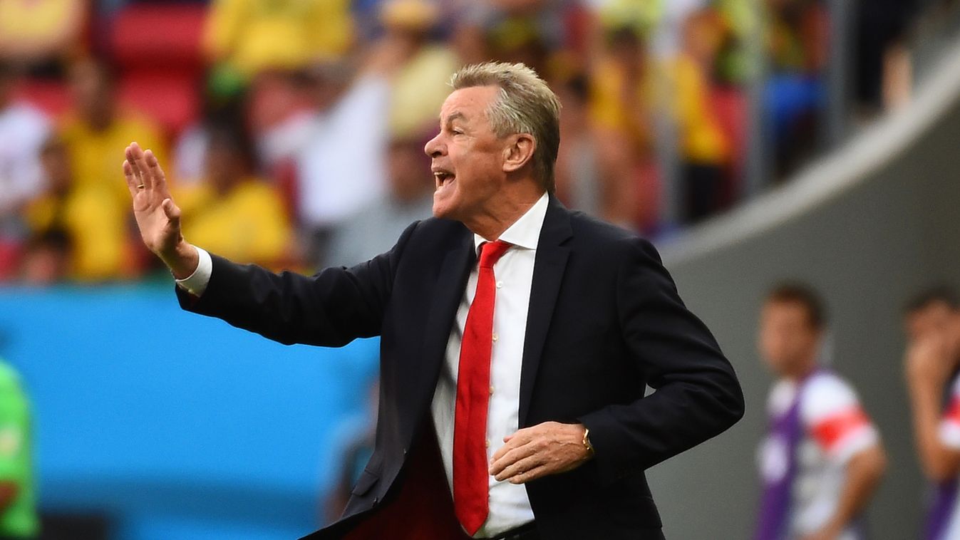 491692789 Switzerland's German coach Ottmar Hitzfeld gestures during a Group E football match between Switzerland and Ecuador at the Mane Garrincha National Stadium in Brasilia during the 2014 FIFA World Cup on June 15, 2014.    AFP PHOTO/ ANNE-CHRISTINE 