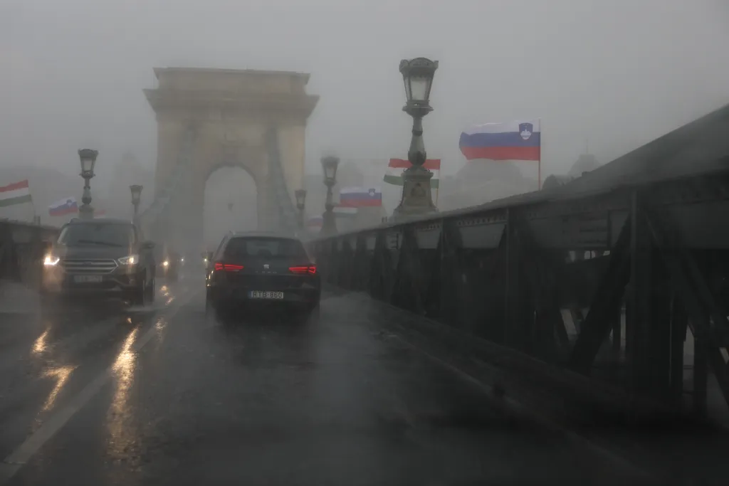 Budapest vihar eső felhőszakadás időjárás 