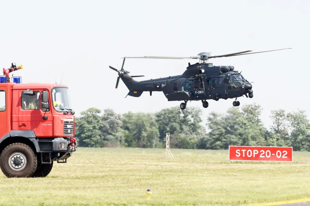 Megérkezett a honvédség első két Airbus H225M típusú helikoptere Szolnokra, galéria, 2023 