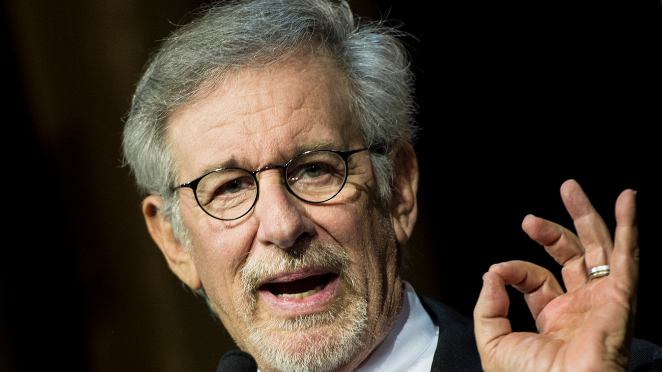 Steven Spielberg a soáalapítványok nagyköveteinek gálavacsoráján 2014-ben 