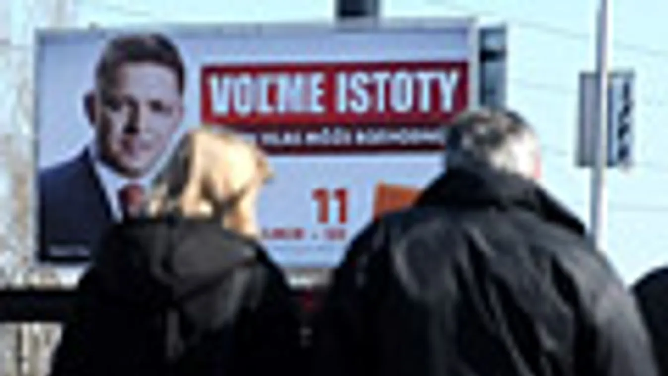 Szlovákia, választások, Robert Fico, a Szlovák Smer Szociáldemokrata párt elnökjelöltje Pozsonyban