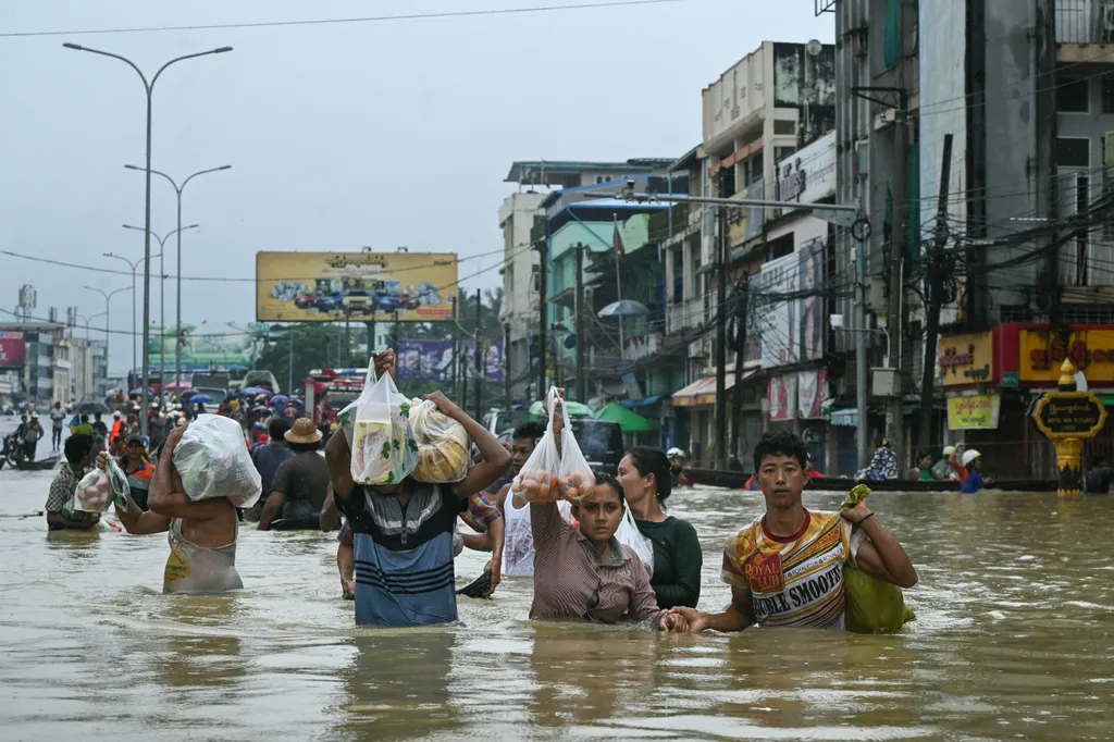 Áradás víz Mianmar 