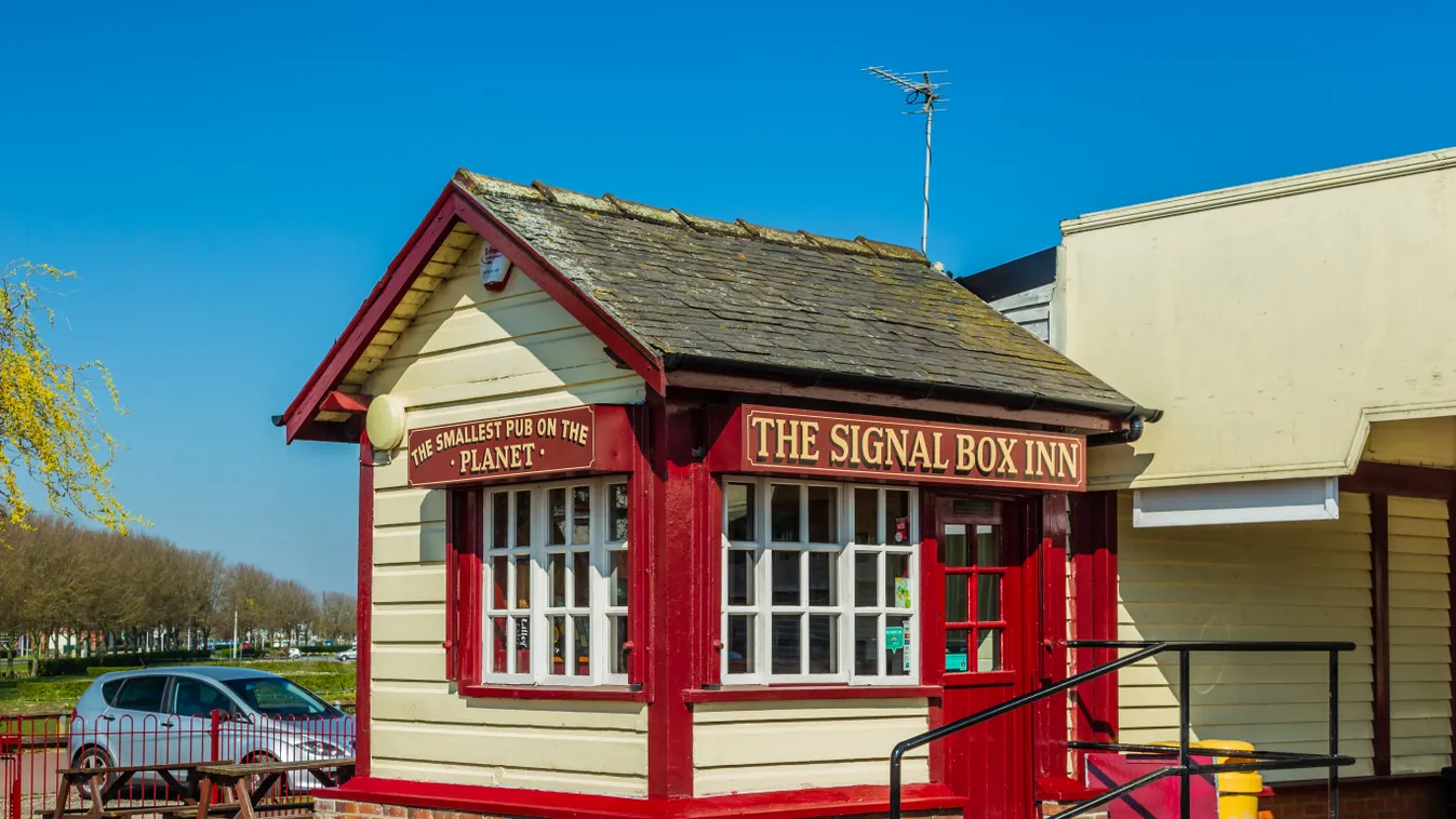 The Signal Box Inn 