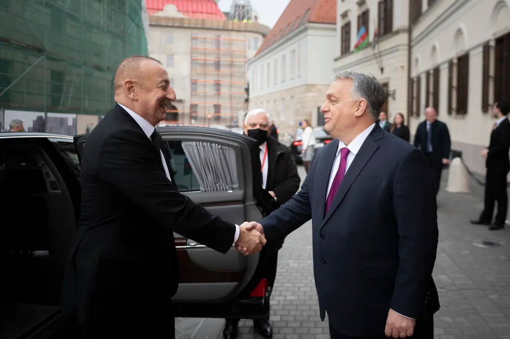 ALIYEV, Ilham; ORBÁN Viktor, Orbán Viktor fogadta Azerbajdzsán köztársasági elnökét 