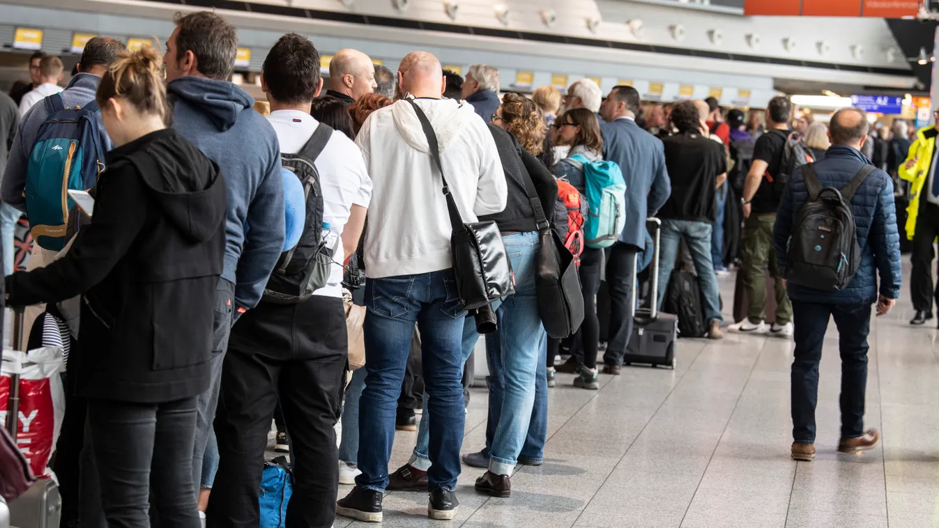 Drone stops air traffic in Frankfurt ECONOMY police AIR TRAFFIC TRAFFIC Safety and security 