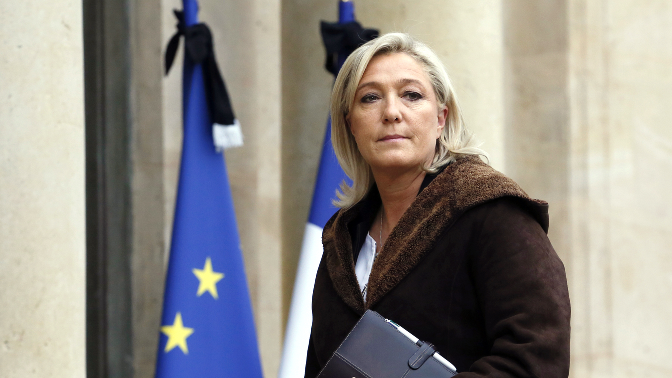 French far-right leader (FN) Marine Le Pen arrives at the Elysee Palace in Paris, on January 9, 2015 in Paris to meet with French President, after a deadly attack that occurred on January 7 by armed gunmen on the Paris offices of French satirical weekly n