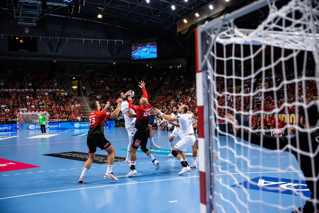 Veszprém - PSG, kézilabda, mérkőzés, FÉRFI BAJNOKOK LIGÁJA, CSOPORTKÖR, 1. FORDULÓ, B-CSOPORT, Veszprém 