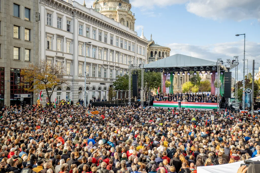 békemenet 2021 október 23 Békemenet Erzsébet tér Orbán Viktor 