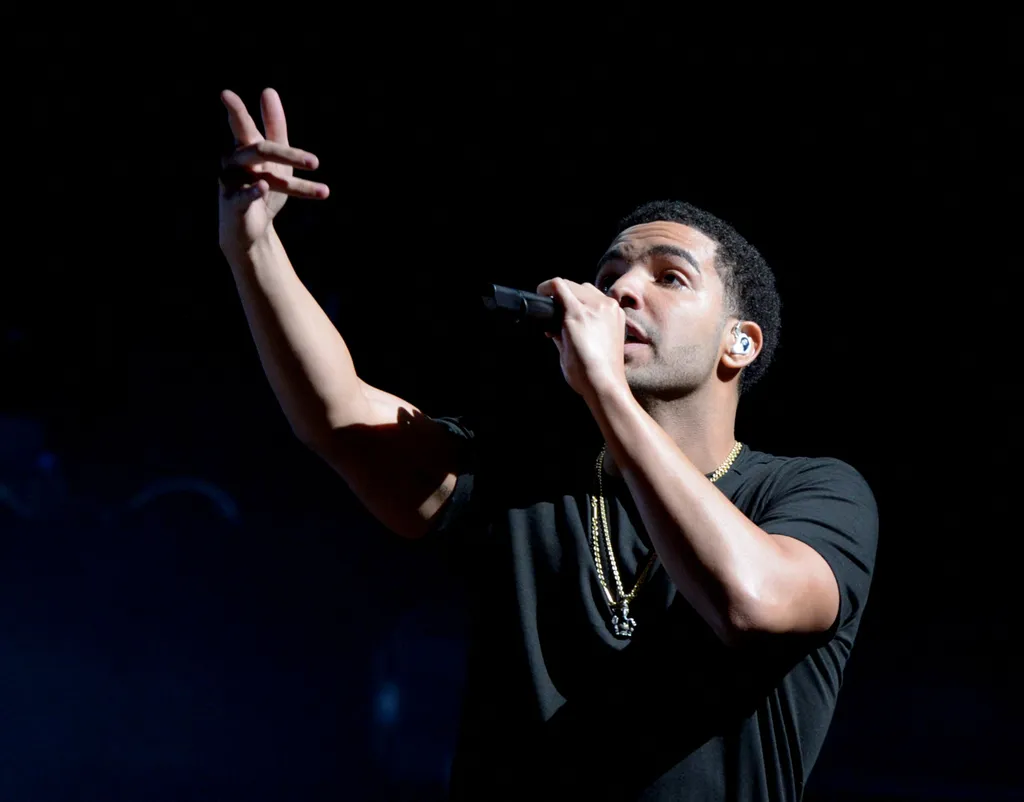 Az elmúlt 20 év legsikeresebb nyári slágerei galéria, Drake 
