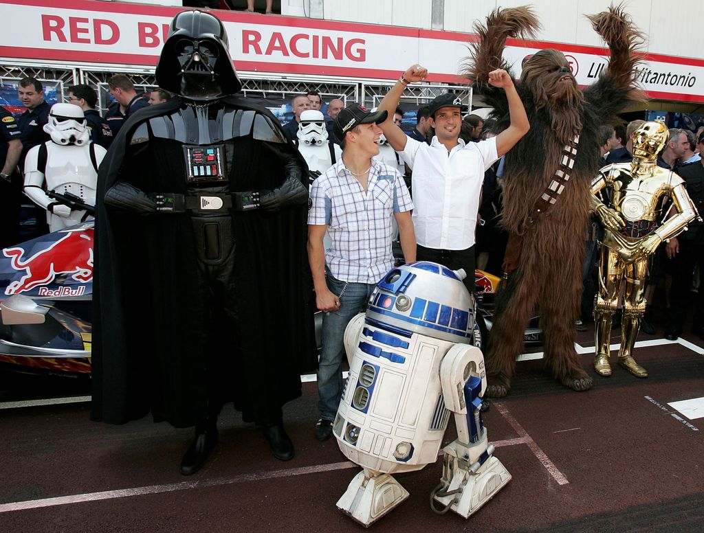 Forma-1, Darth Vader, Christian Klien, Vitantonio Liuzzi, Chewbacca, R2-D2, C-3PO, Red Bull Racing, Monacói Nagydíj 2005 