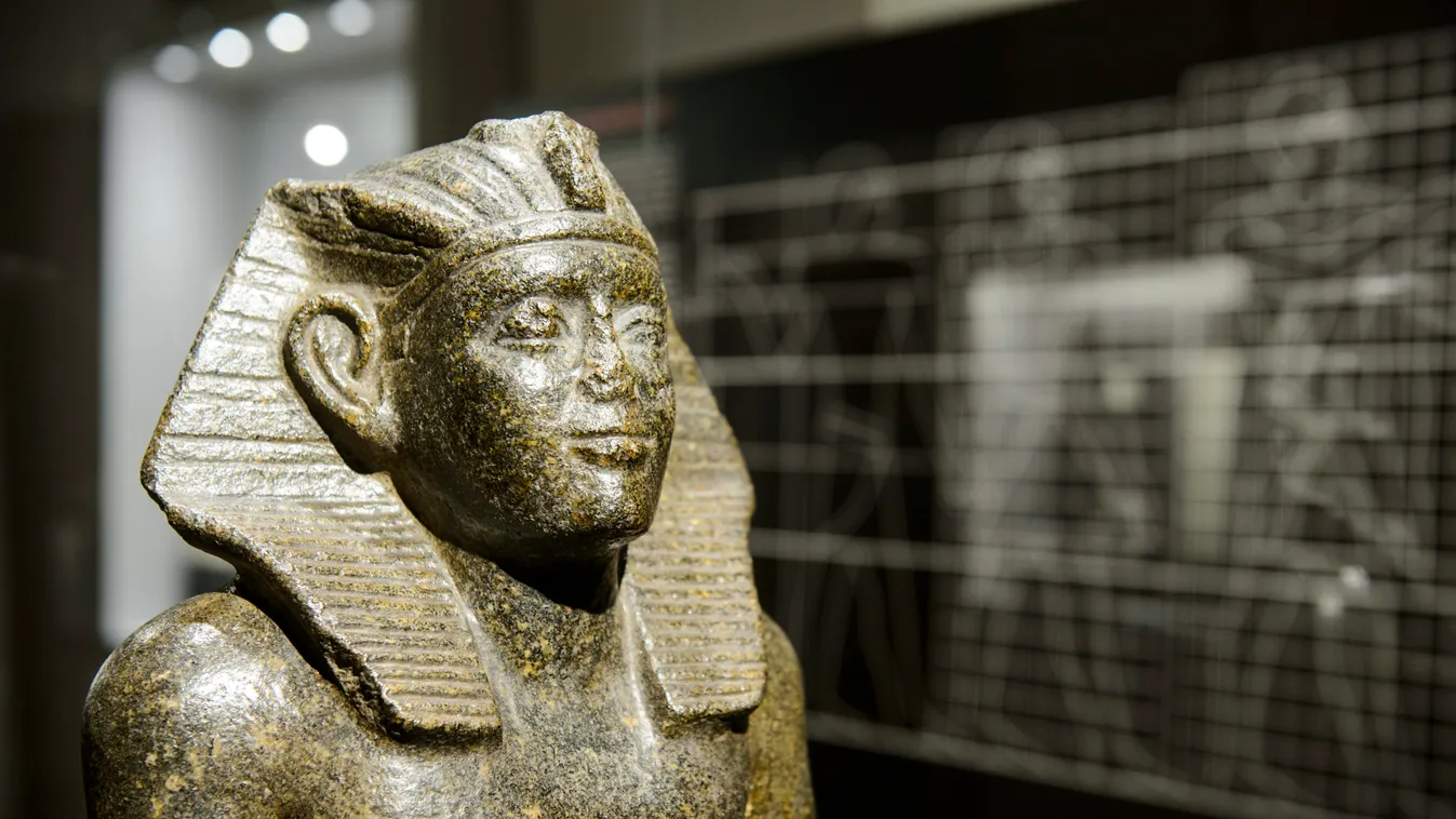 Az ókori Egyiptom kincseit bemutató kiállítás nyílt 