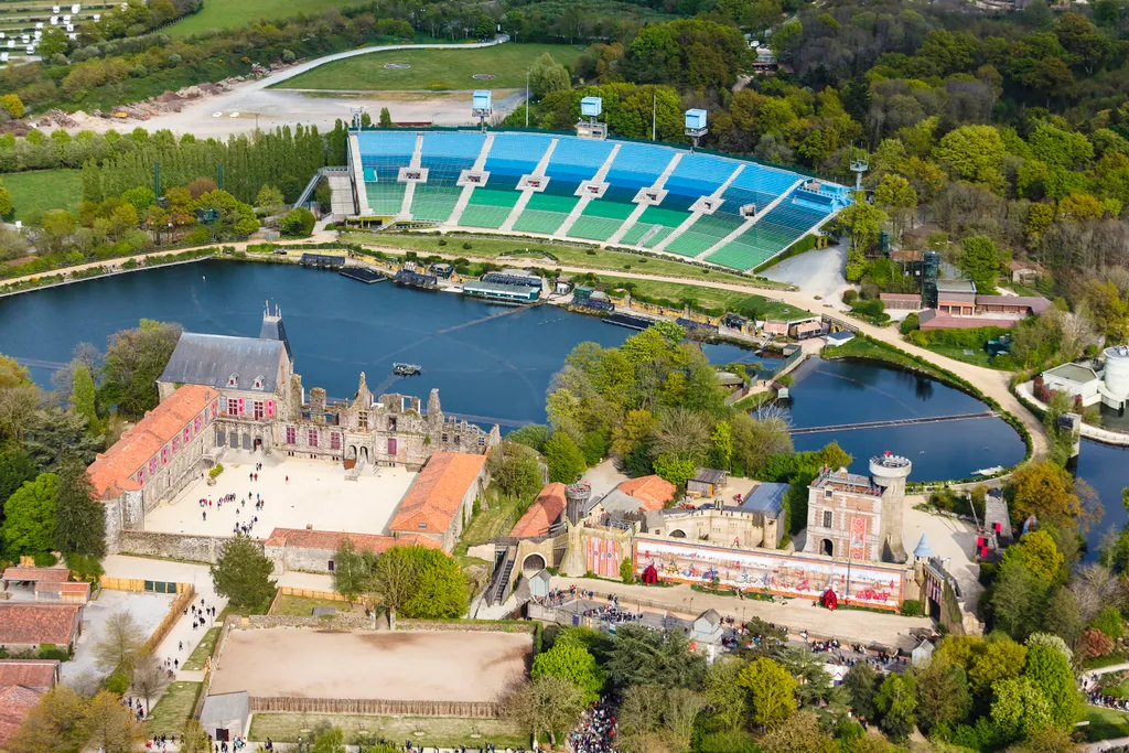 Le Puy du Fou szórakoztatópark Les Epesses 