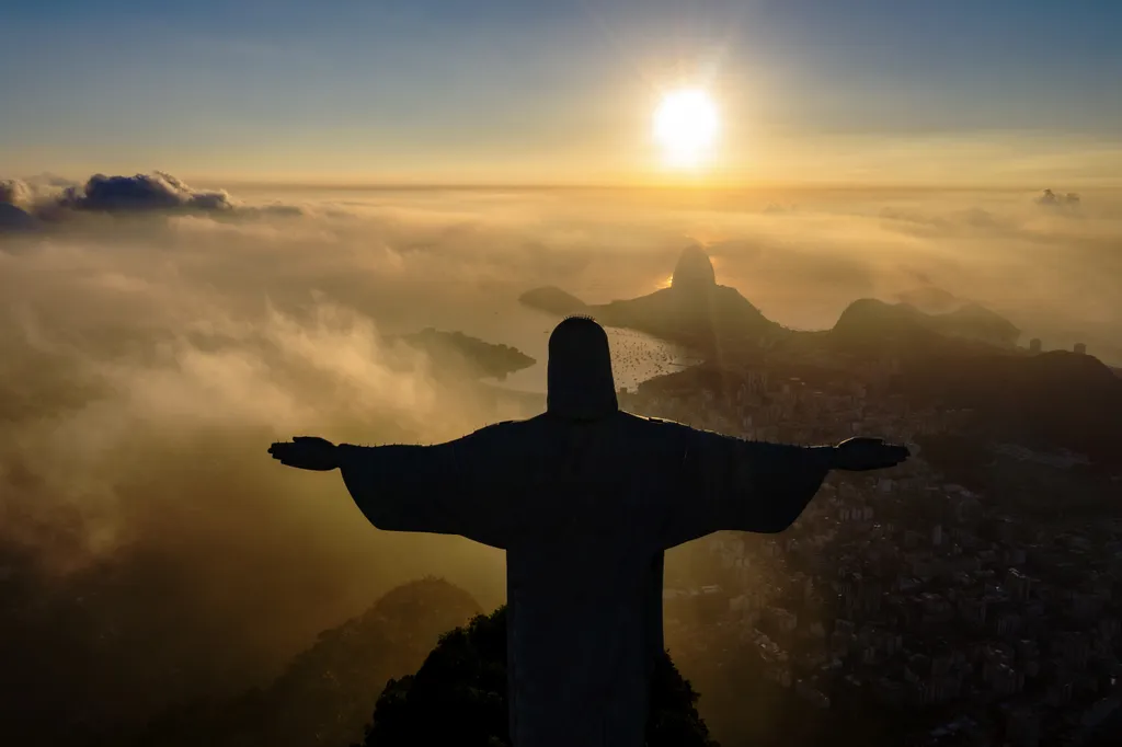 90 éves a Rio de Janeiro.i Megváltó Krisztus Szobra 