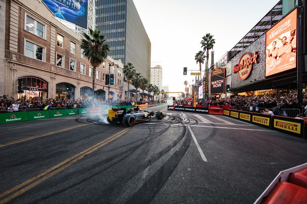 Forma-1, Daniel Ricciardo, Renault F1 Team, F1 Festival Hollywood Boulevard 