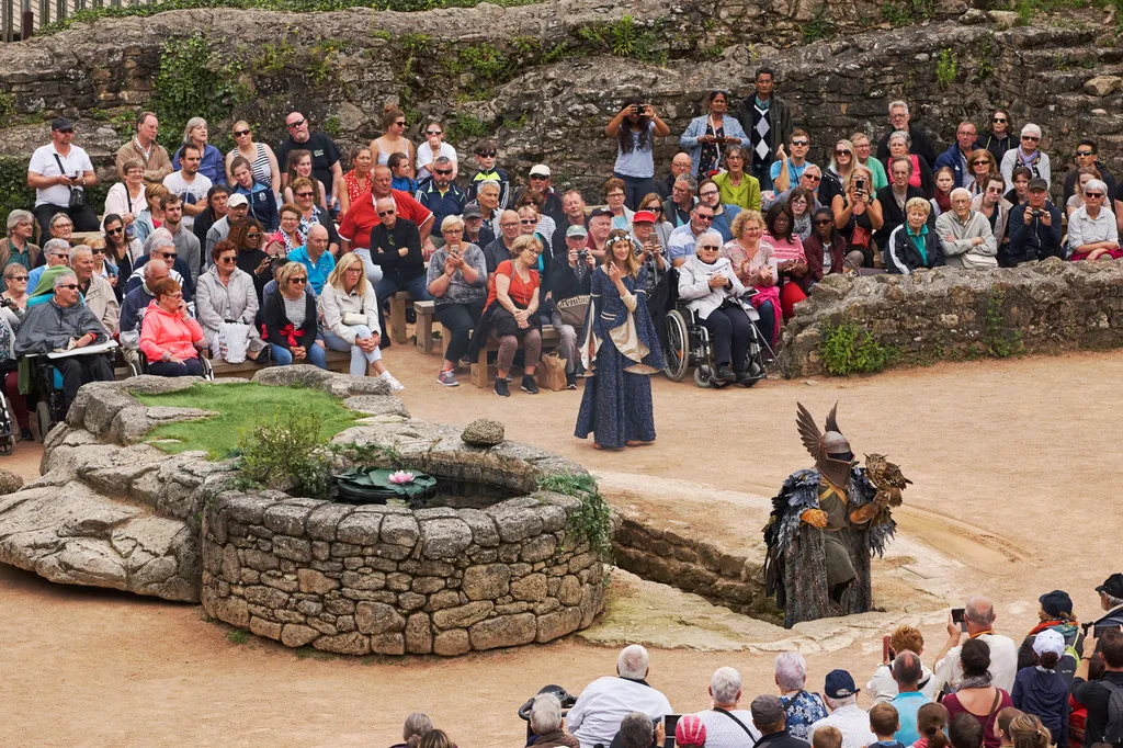 Le Puy du Fou szórakoztatópark Les Epesses 