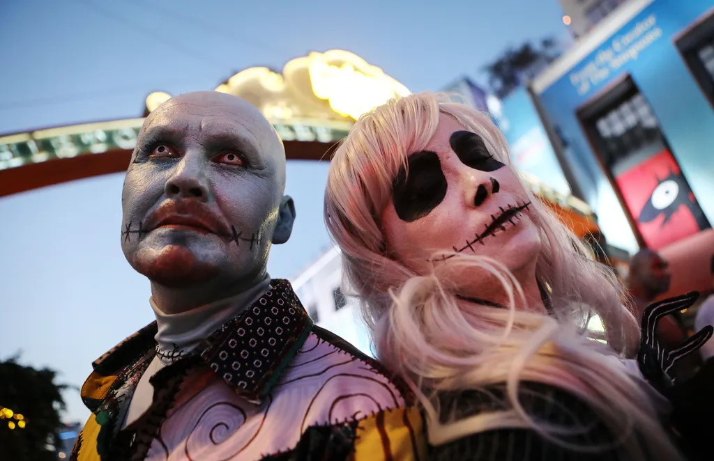 Comic-Con Fans Descend On San Diego Dressed As Their Favorite Characters GettyImageRank2 