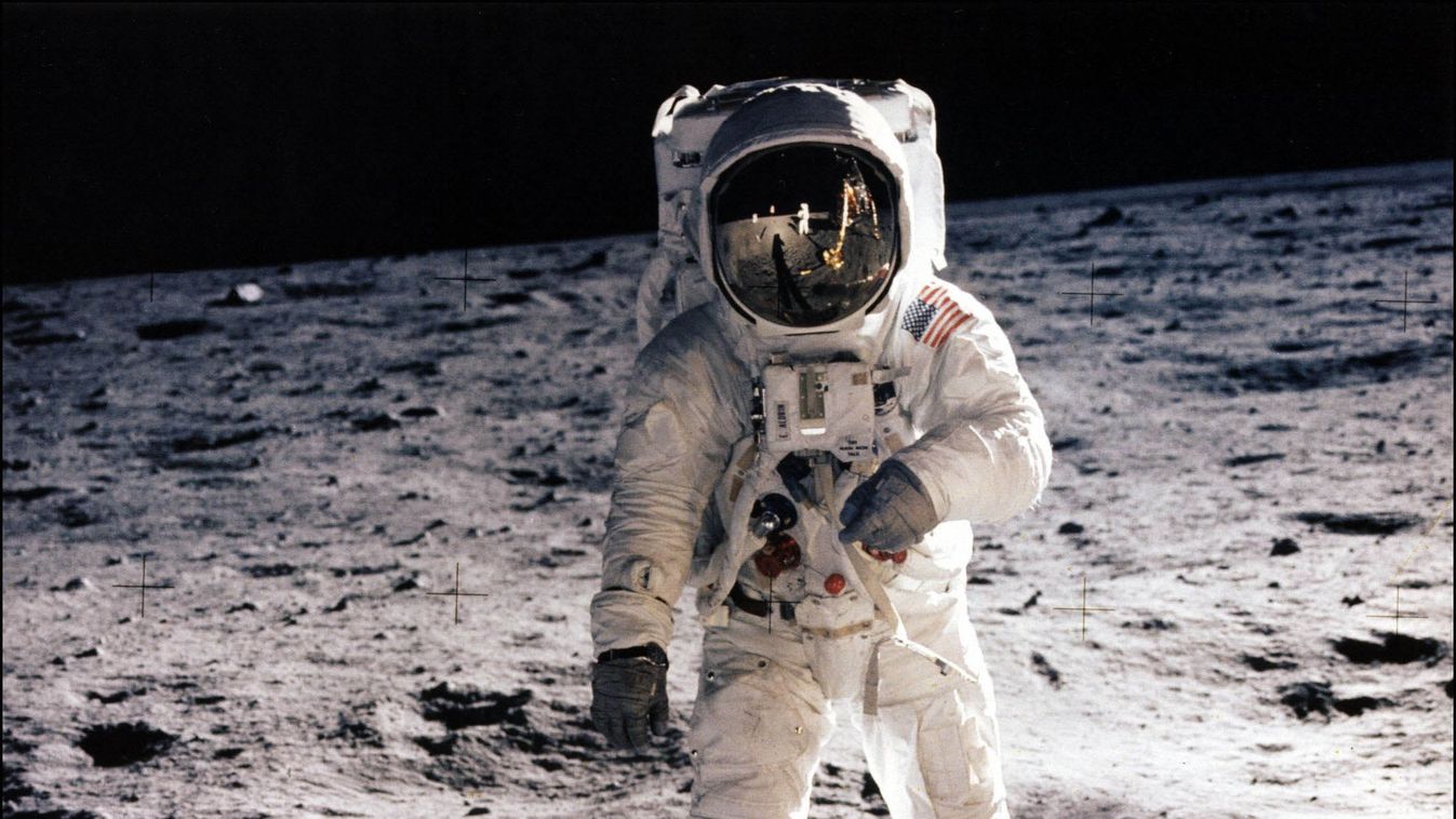 Buzz Aldrin, űrruha, holdraszállás 