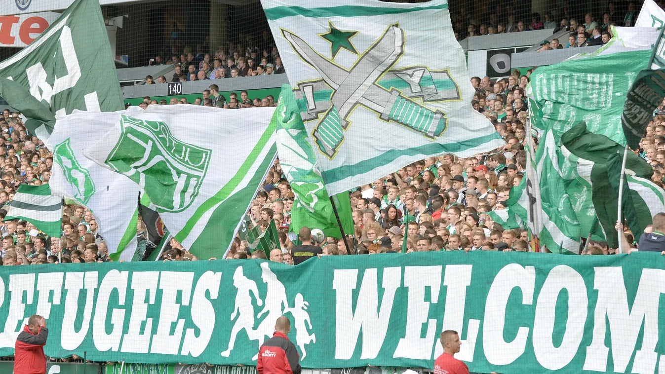 a werder bremen szurkolói üzennek a menekülteknek, akiket szívesen látnak refugees welcome 