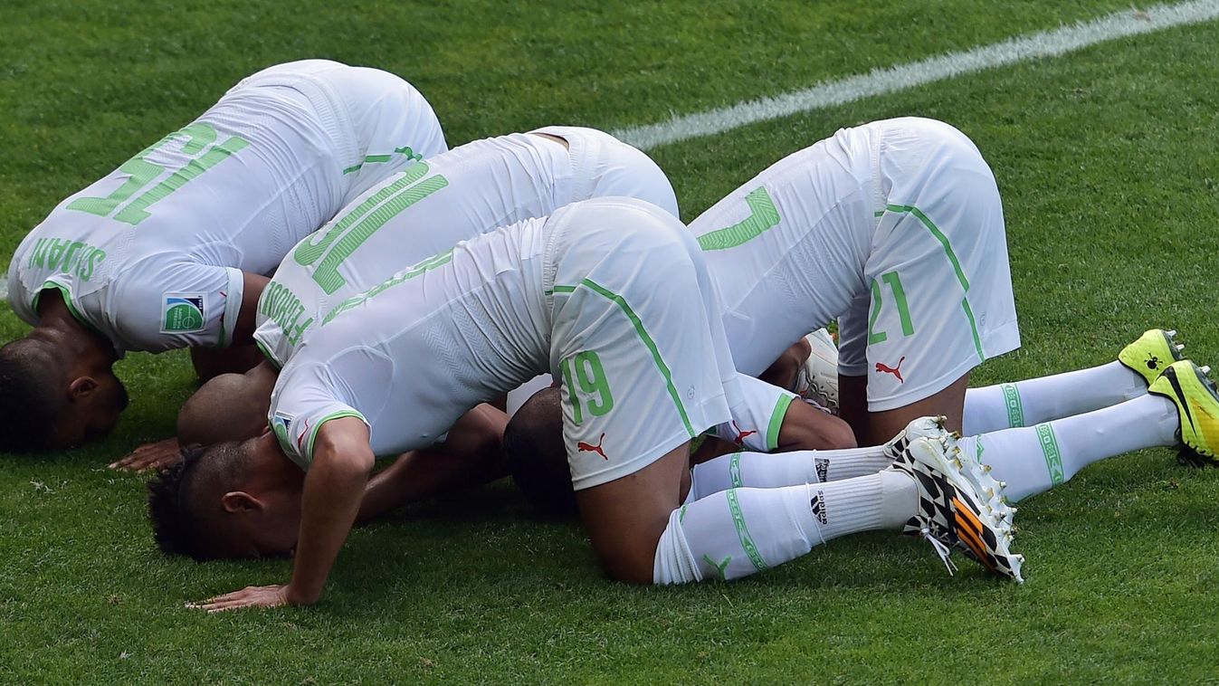 ramadán, muszlim vallású játékosok, algériai válogatott, illusztráció 