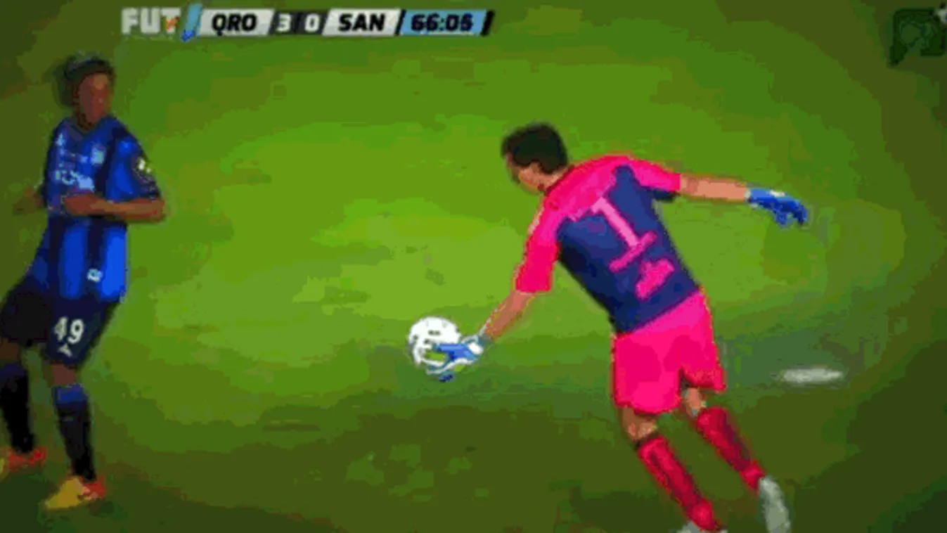 Ronaldinho takes the ball from the Goalkeeper - Queretaro vs Santos 3-0 Liga MX Final Vuelta 