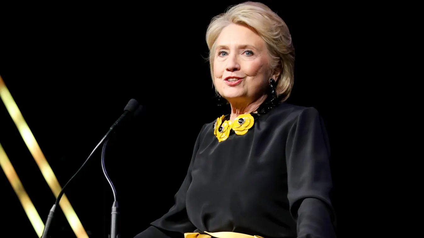 GettyImageRank1 Arts Culture and Entertainment topics topix bestof toppics toppix NEW YORK, NY - NOVEMBER 12: Hillary Clinton speaks onstage at the 2018 Glamour Women Of The Year Awards: Women Rise on November 12, 2018 in New York City.   Cindy Ord/Getty 