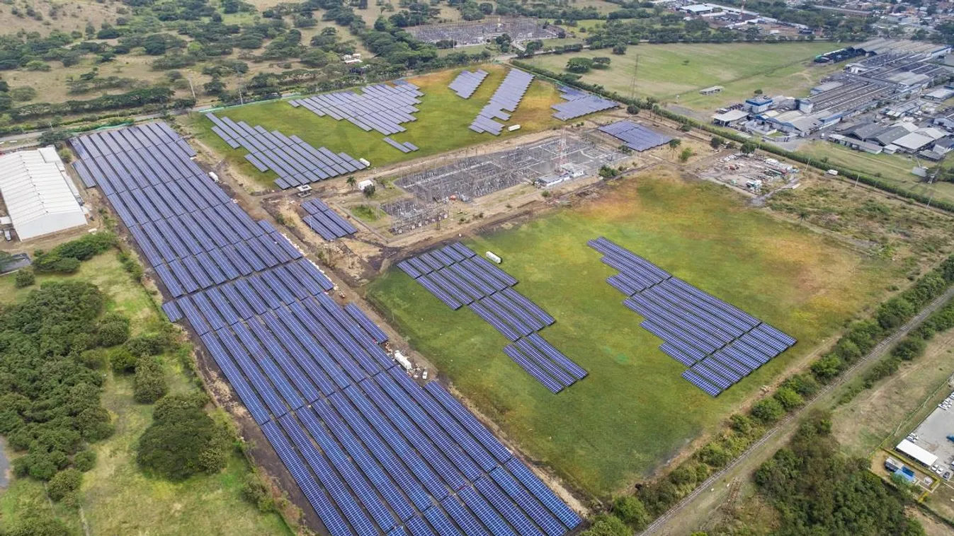 Descripción: PLANTA FOTOVOLTICA DE ENERGÍA SOLAR DE CELSIA EN YUMBO, VALLE. 

Personajes: .

Fecha de evento: 18/08/2017. 

Foto: EL COLOMBIANO 