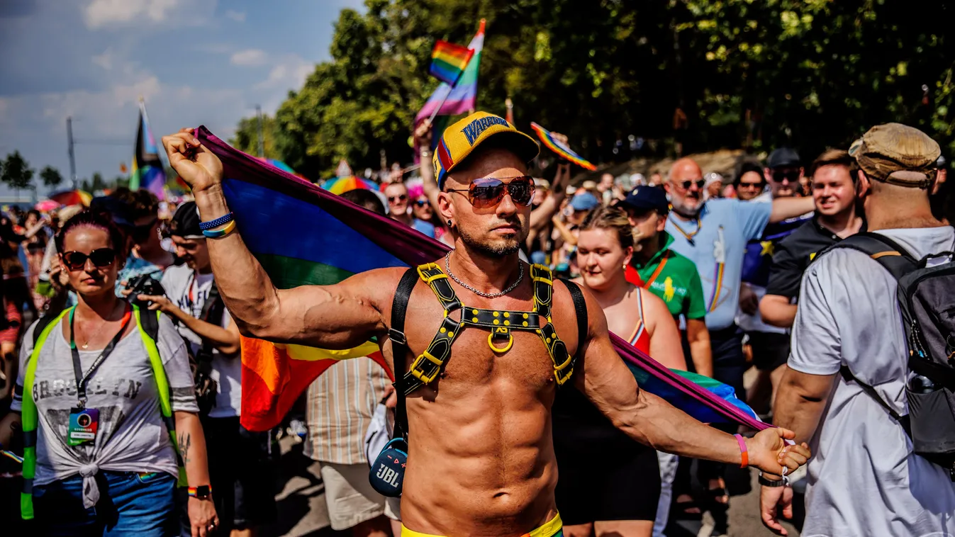 27. Budapest Pride , Pride 2022.07.23. melegfelvonulás,  Budapest Pride, felvonulás, szivárvány, 