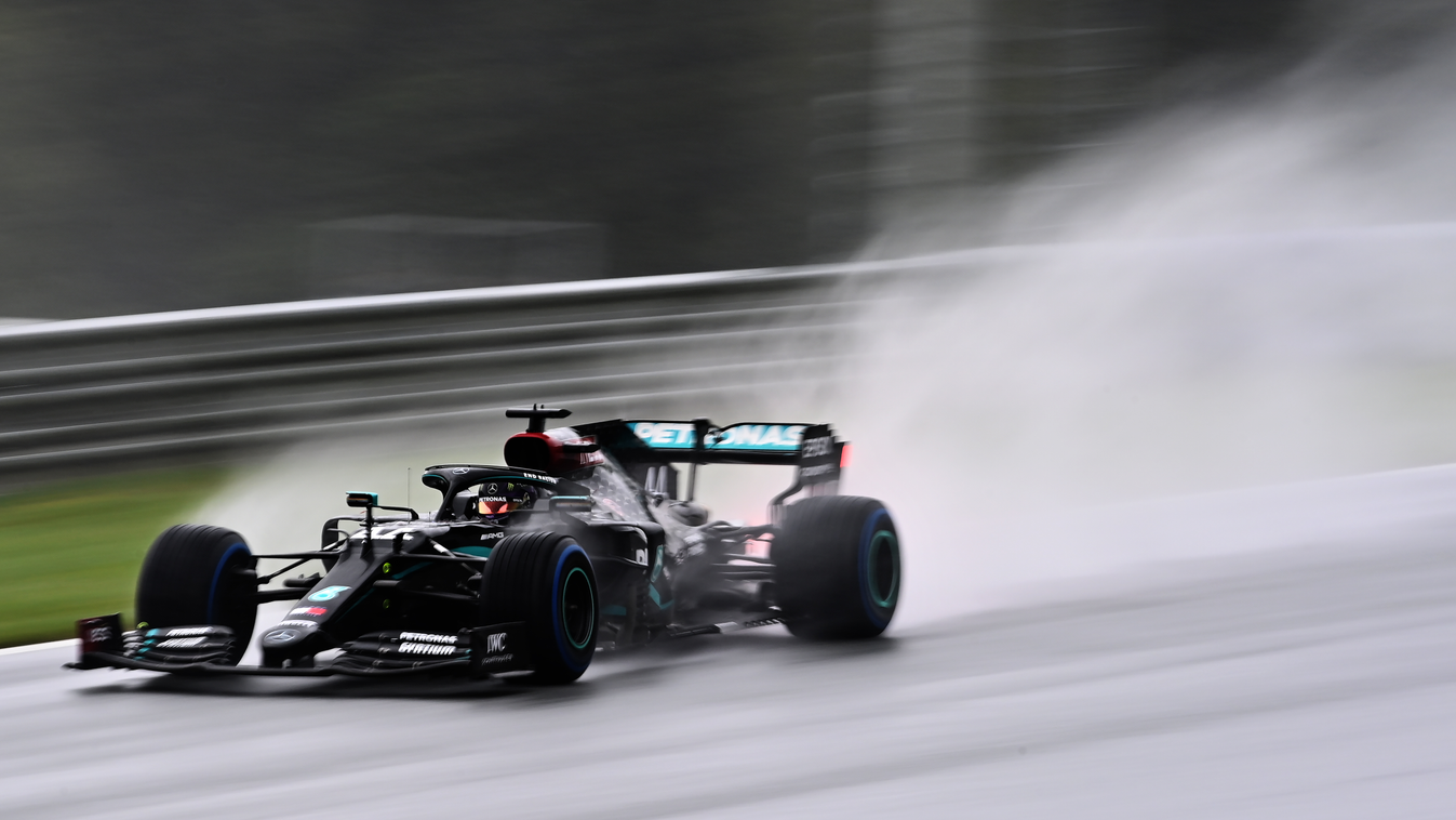 Forma-1, Lewis Hamilton, Mercedes, Stájer Nagydíj, eső 
