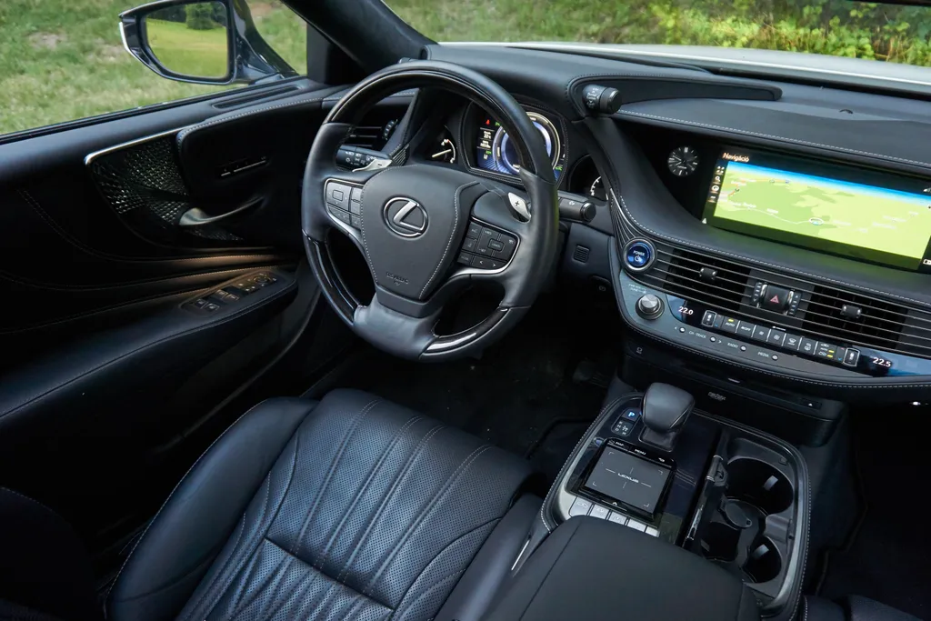 Lexus LS hibrid teszt (2018) 