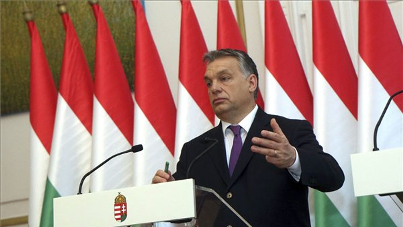 Orbán Viktor Kriza Ákos  közös sajtótájékoztató Miskolc Fidesz-KDNP-frakcióülés 