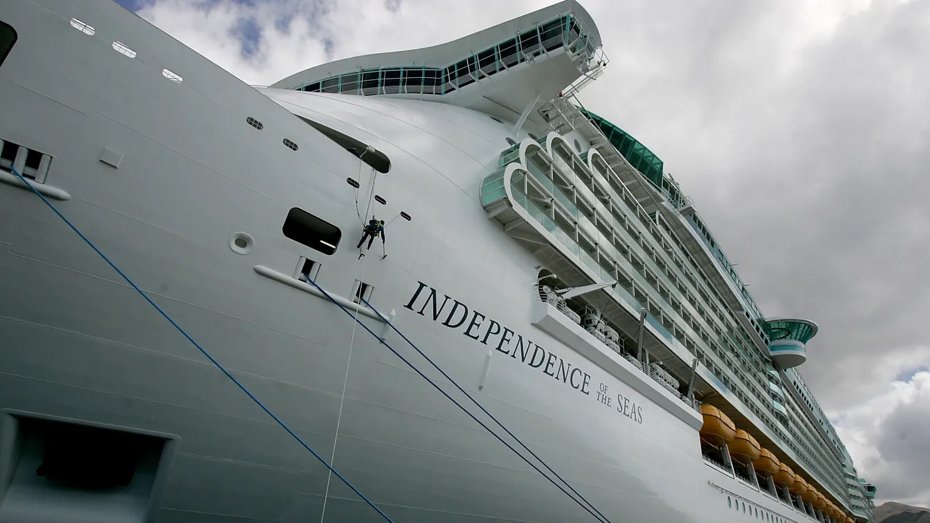 Independence of the Seas 