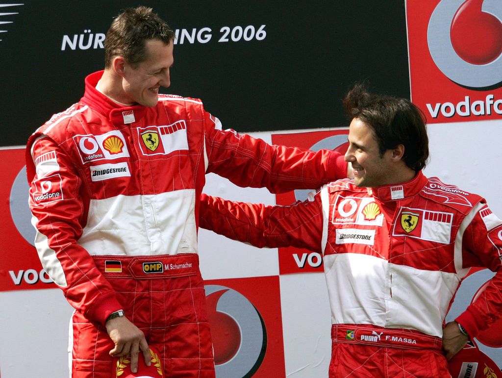 F1 Nuerburgring - Podium Michael Schumacher and Massa Motor_Racing SPO Sports COUPLE formula_1 HORIZONTAL 