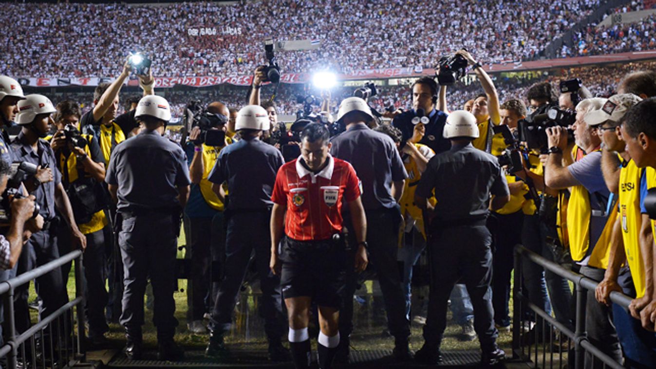 Copa Sudamericana döntő, Sao Paulo - Tigre, félbeszakadt a döntő