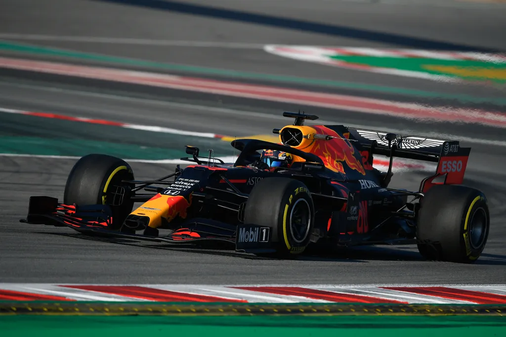 Forma-1, Alexander Albon, Red Bull Racing, Barcelona teszt 2. nap 