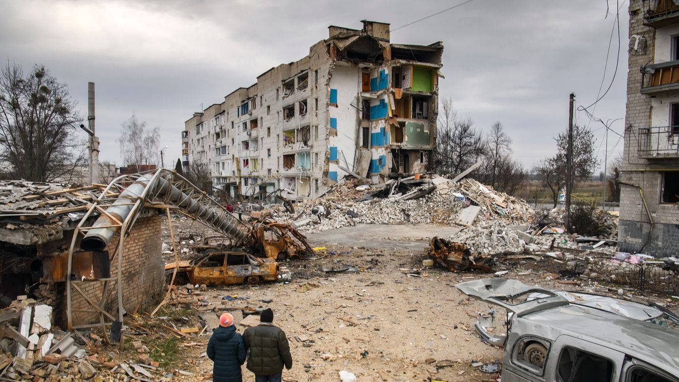 Ukrán válság 2022, ukrán, orosz, háború, orosz-ukrán háború, Borodianka, épület, rom, romok, lakó, lakos, ember, lakás 