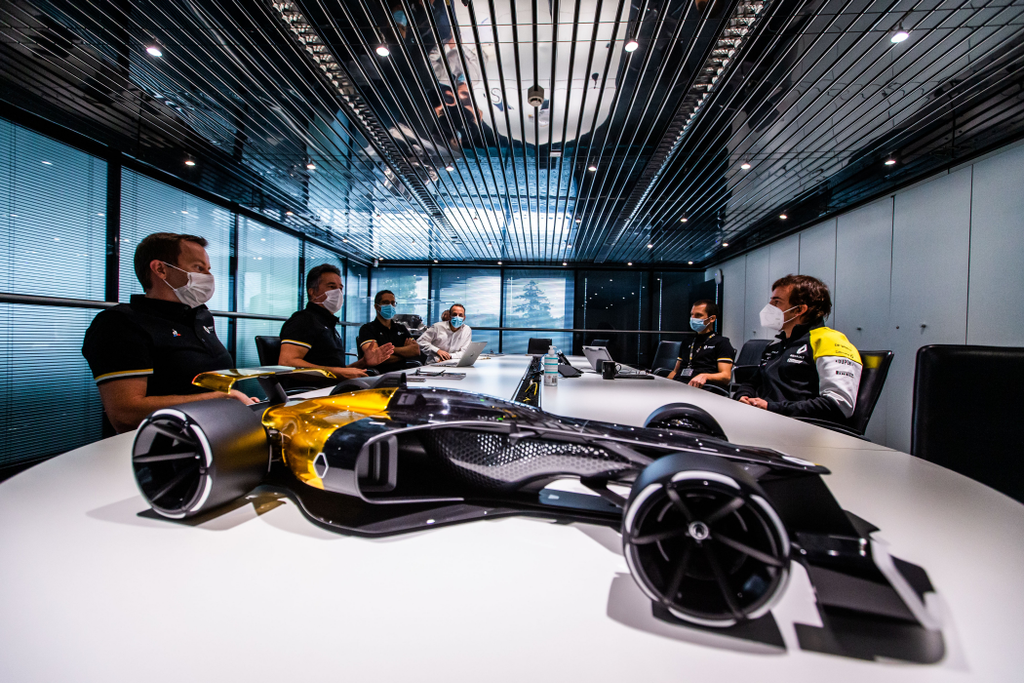 Forma-1, Fernando Alonso, Renault, Viry-Chatillon 