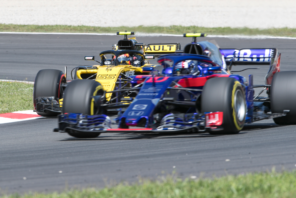 A Forma-1-es Spanyol Nagydíj pénteki napja, Carlos Sainz, Renault Sport Racing 