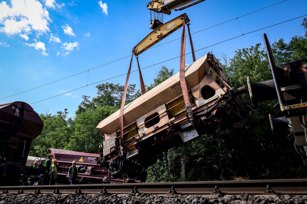 vasút, vonatbaleset, vonatbaleset Biatorbágy és Herceghalom között, 2022.07.10. 