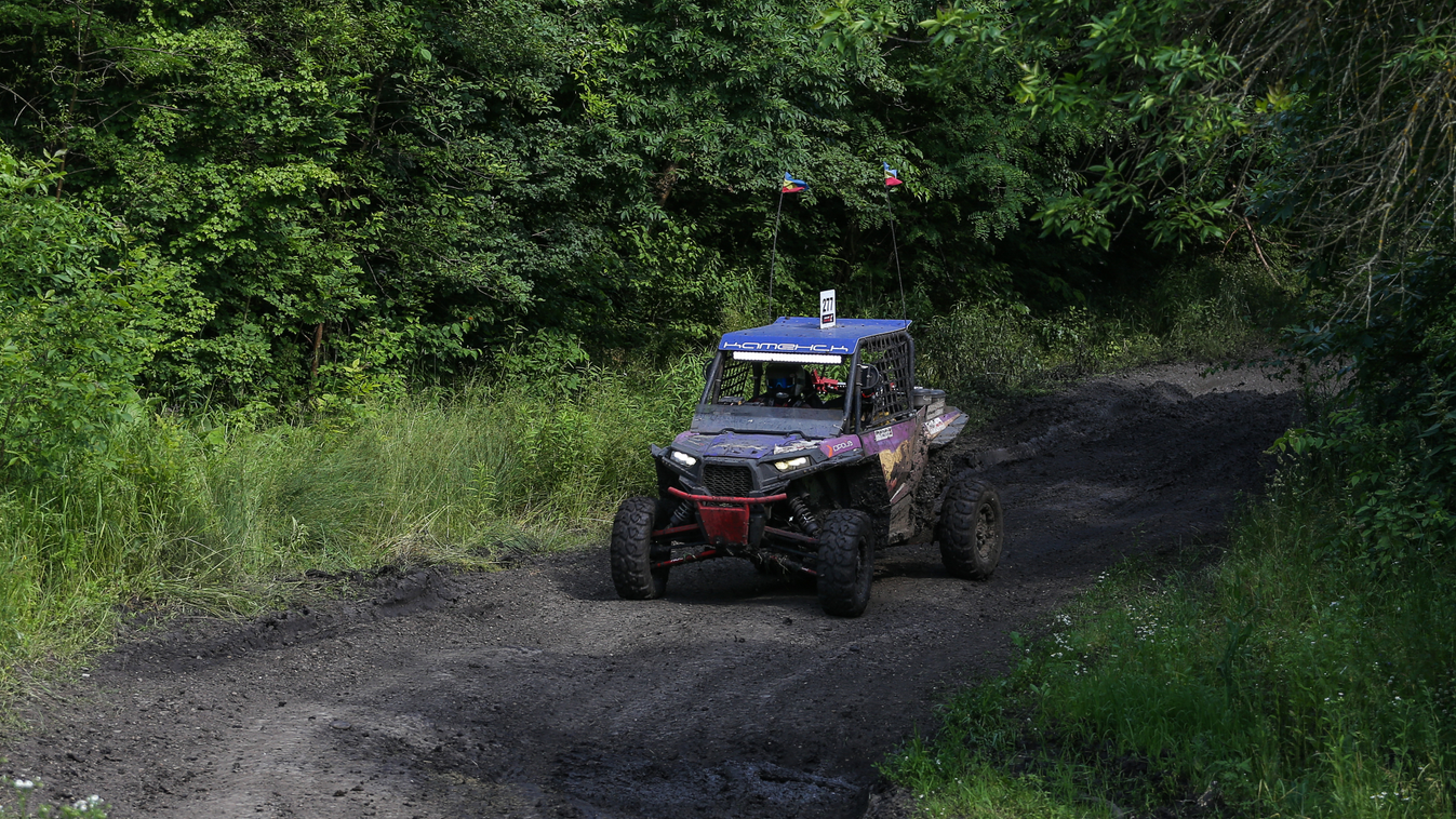 Can-Am X Race first stage rally race landscape off-road cross-country HORIZONTAL raid buggy locality 