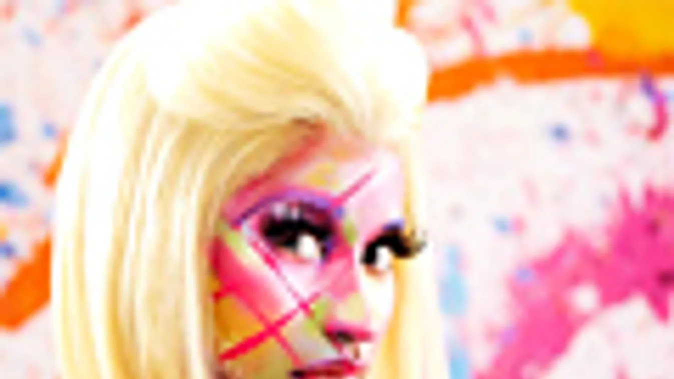 Nicki Minaj, Pink Friday: ROMAN RELOADED", kritika, Quart