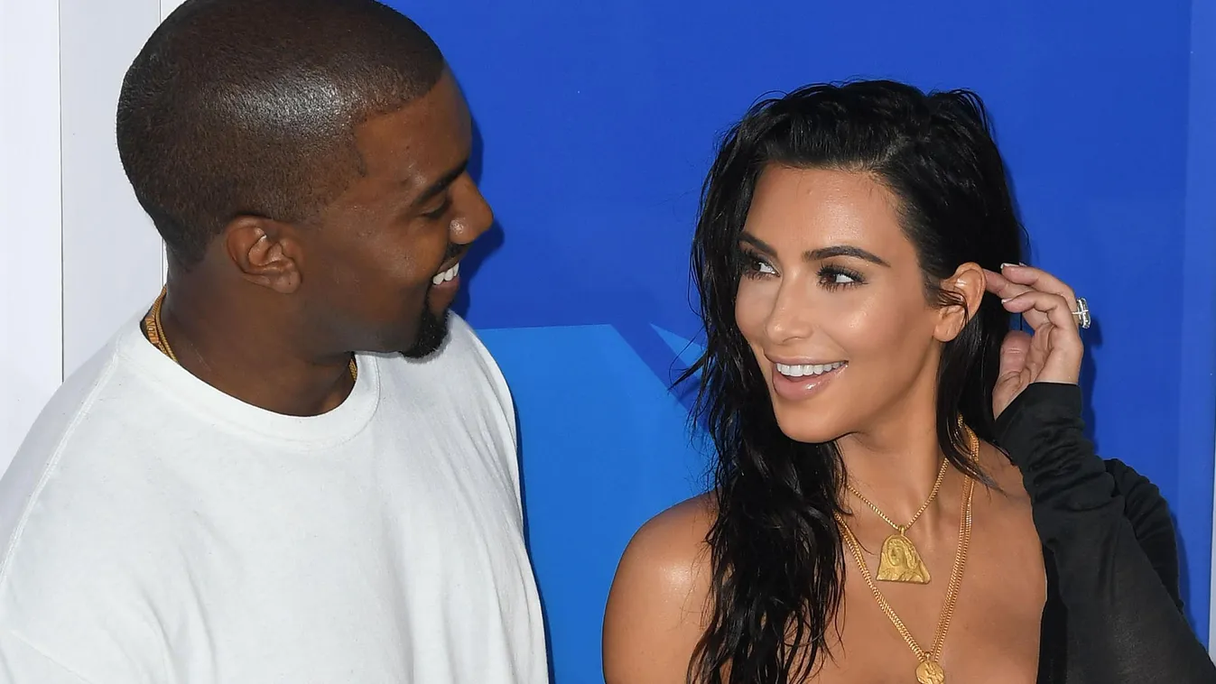 Sztárok és celebek, akik idén jelentették be, hogy babát várnak Kim Kardashian Kanye West 