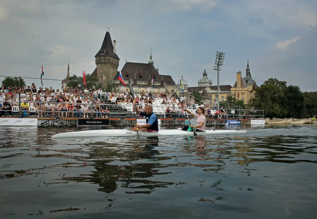 Redbull vizisprint kajak-kenu gyorsasági verseny a Városligetben 2018 szeptember 1-én Redbull vizisprint kajak-kenu gyorsasági verseny a Városligetben 2018 szeptember 1-én 