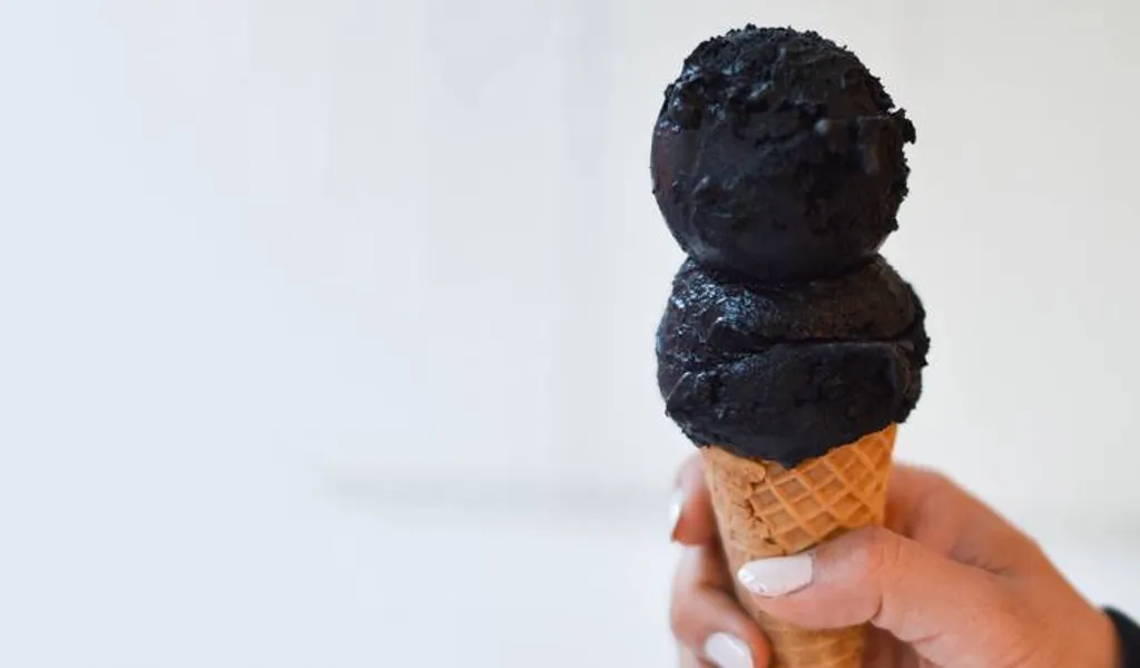 fekete fagylalt 