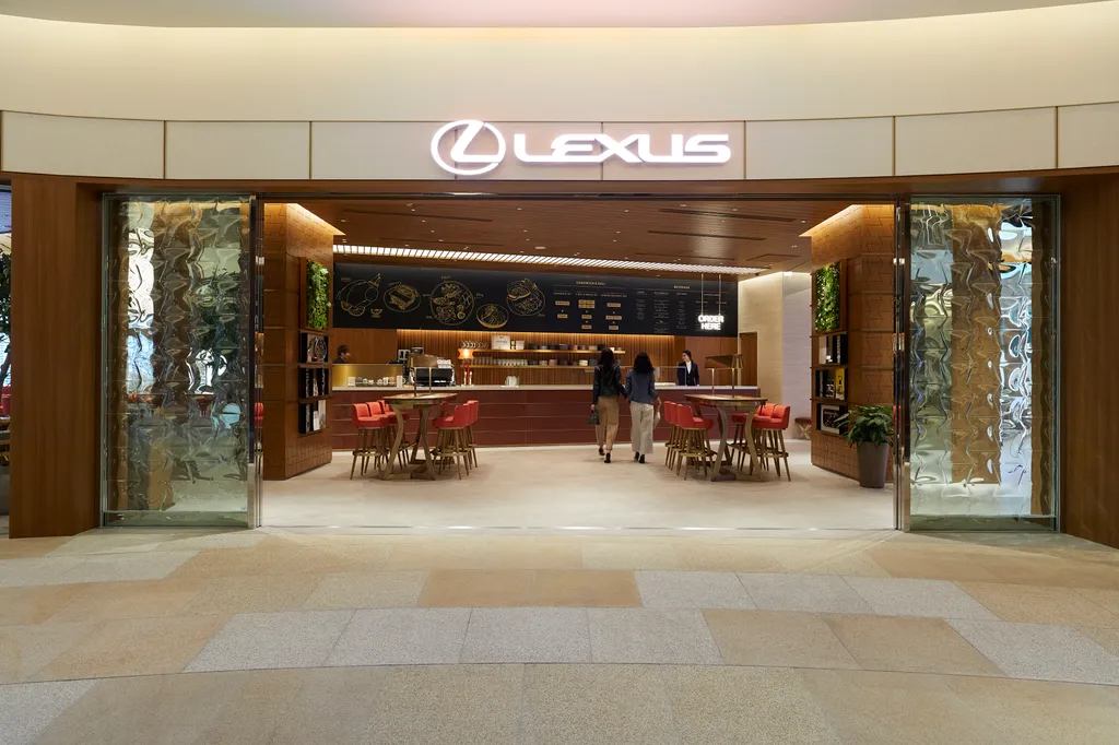 Lexus Japán Meets Tokyo 