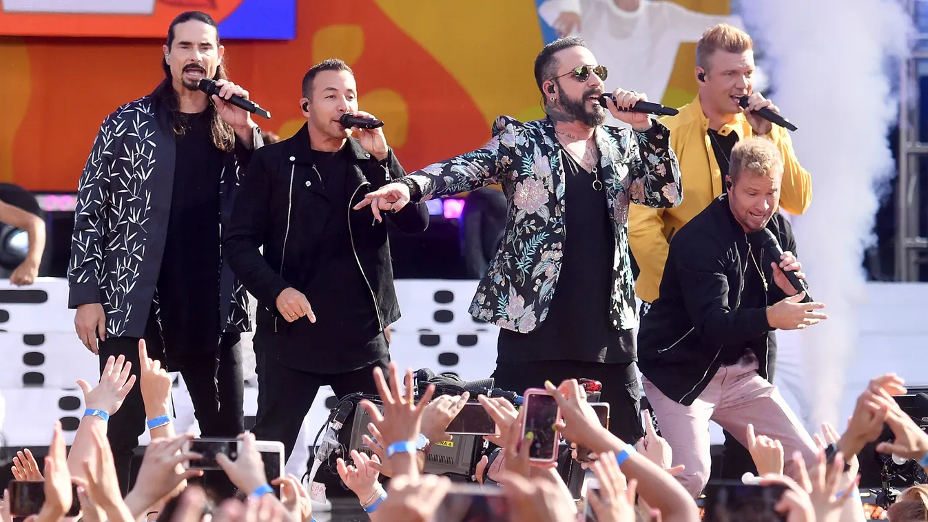 Backstreet Boys Perform On ABC's "Good Morning America" GettyImageRank1 People Performance USA New York City Central Park - Manhattan Large Group Of People Photography Nick Carter AJ McLean Brian Littrell Arts Culture and Entertainment Backstreet Boys Goo